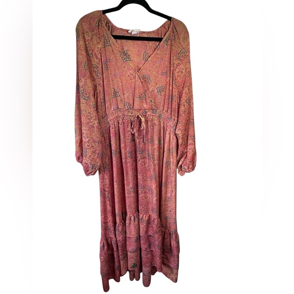 Boemo Dresses & Skirts - Boemo Revolve Boho Paisley Print Long‎ Sleeve Maxi Dress Size 2X Ruffle Tiered